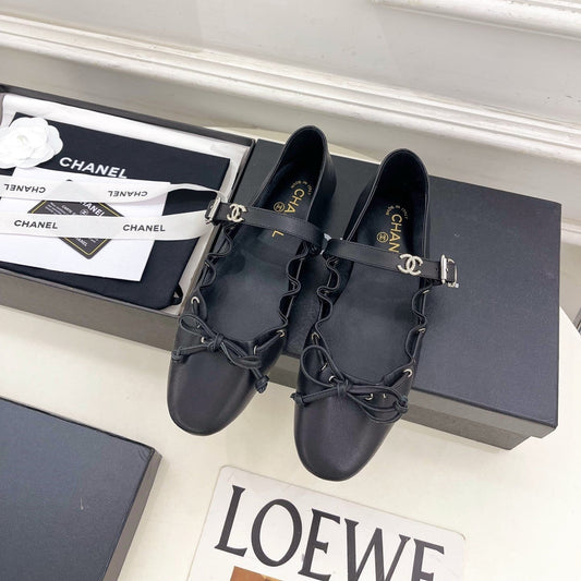 CC 26 SS Ruffled Bow Mary Jane Flats Black Calfskin 586928