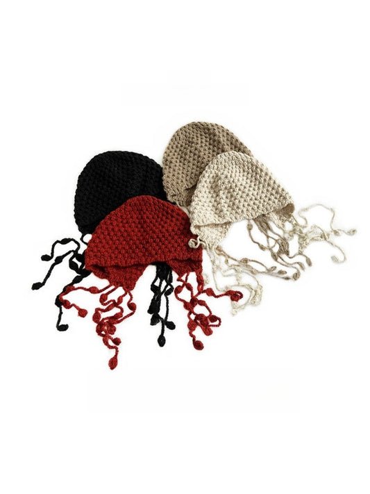 Haila - Women's Boho Knitted Beanie with Fringe and Pompom