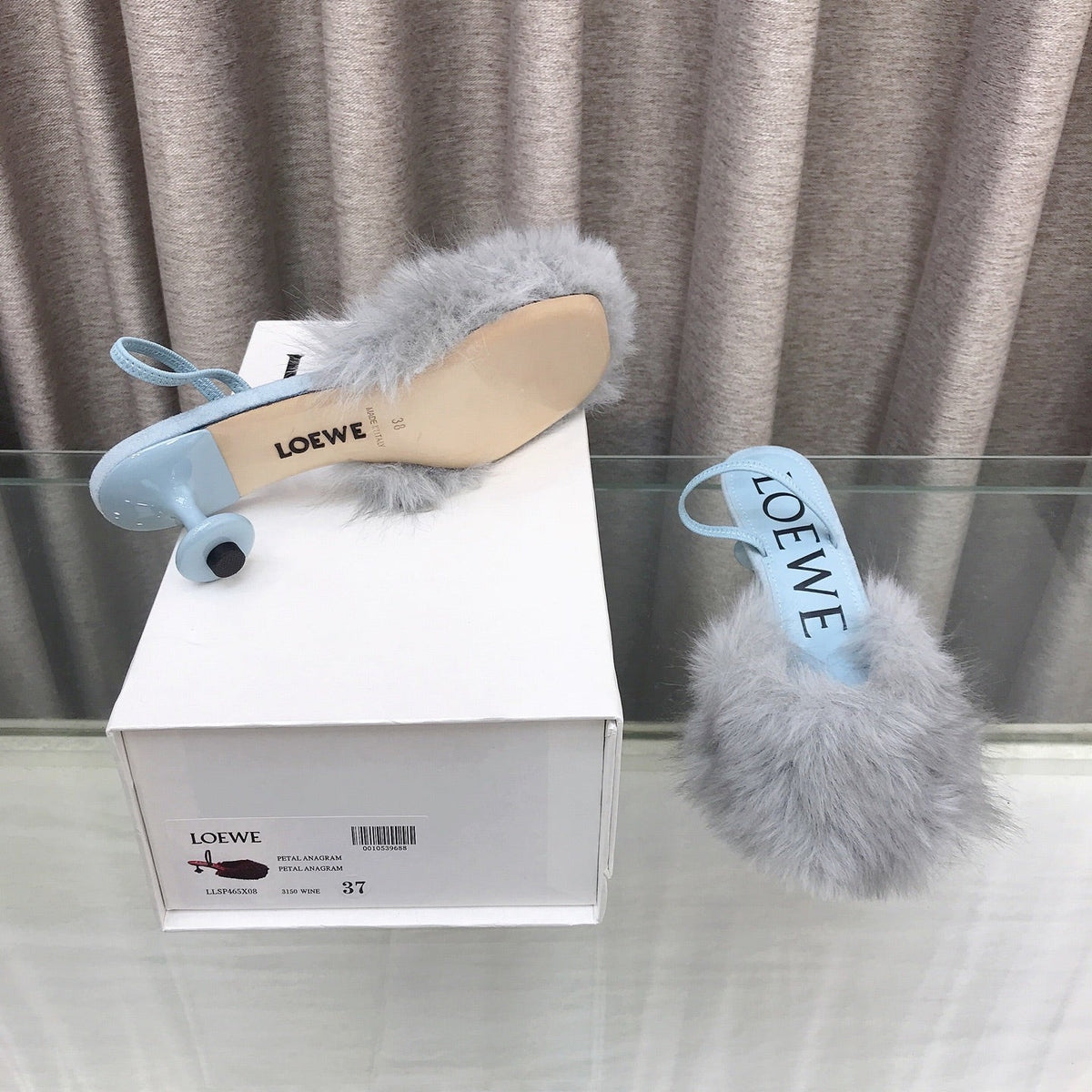 Loewe 25SS Fur-lined Mule 60 Blue in Fox Fur 597439