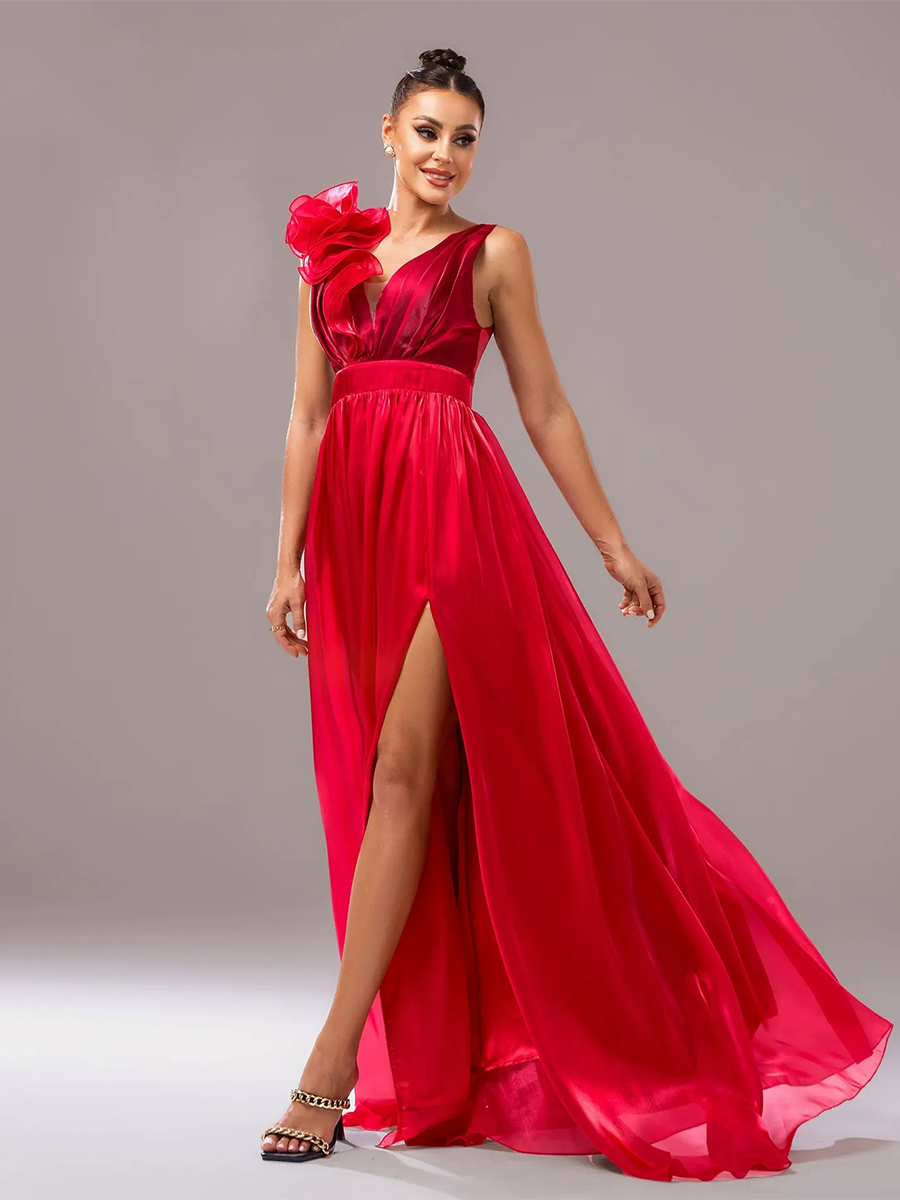 Ivy Maxi Dress In Red