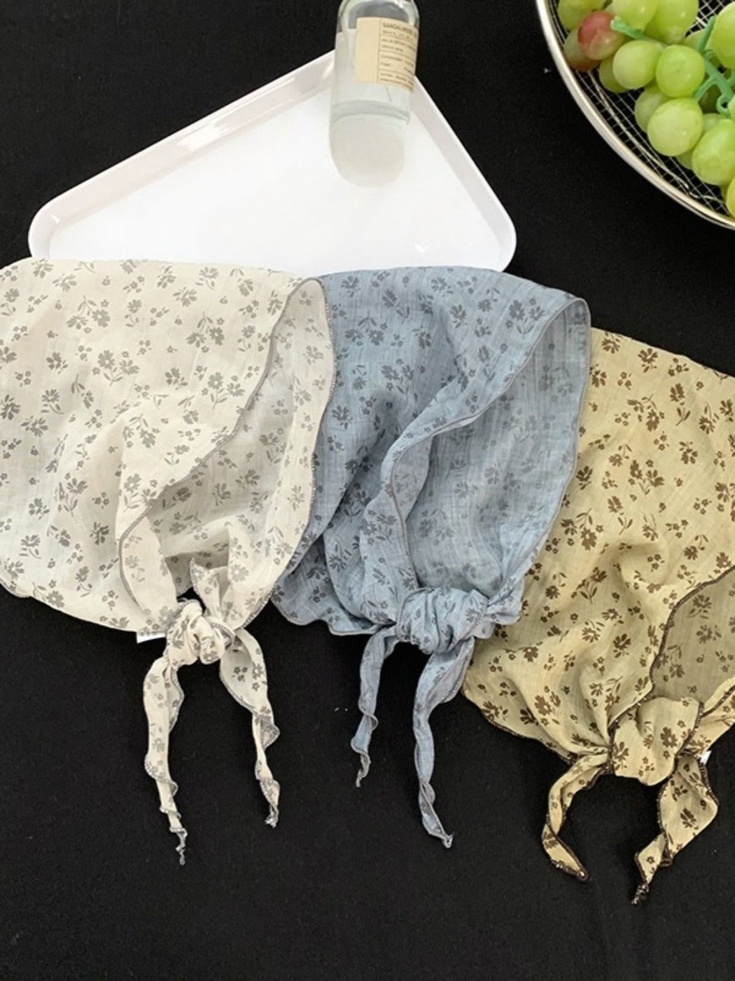 Scarvii - Triangular Headscarf with Small Floral Patterns