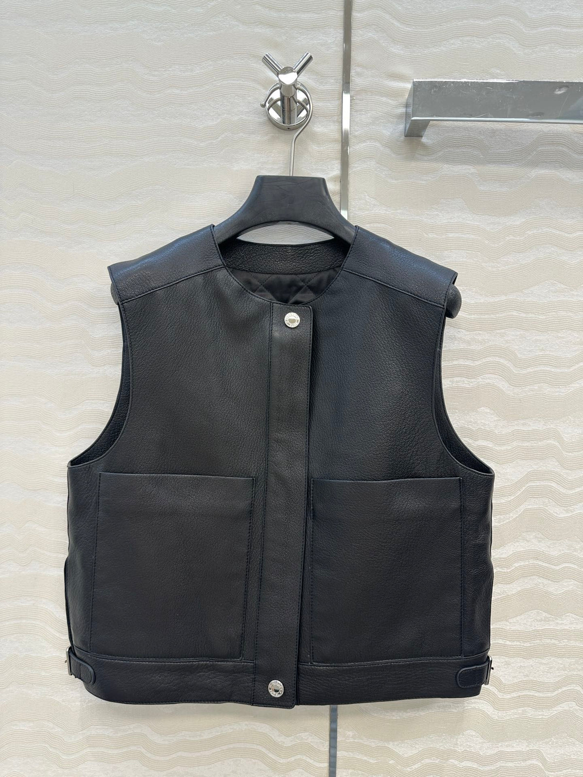 HM 25S Vest in Black Lambskin 297455