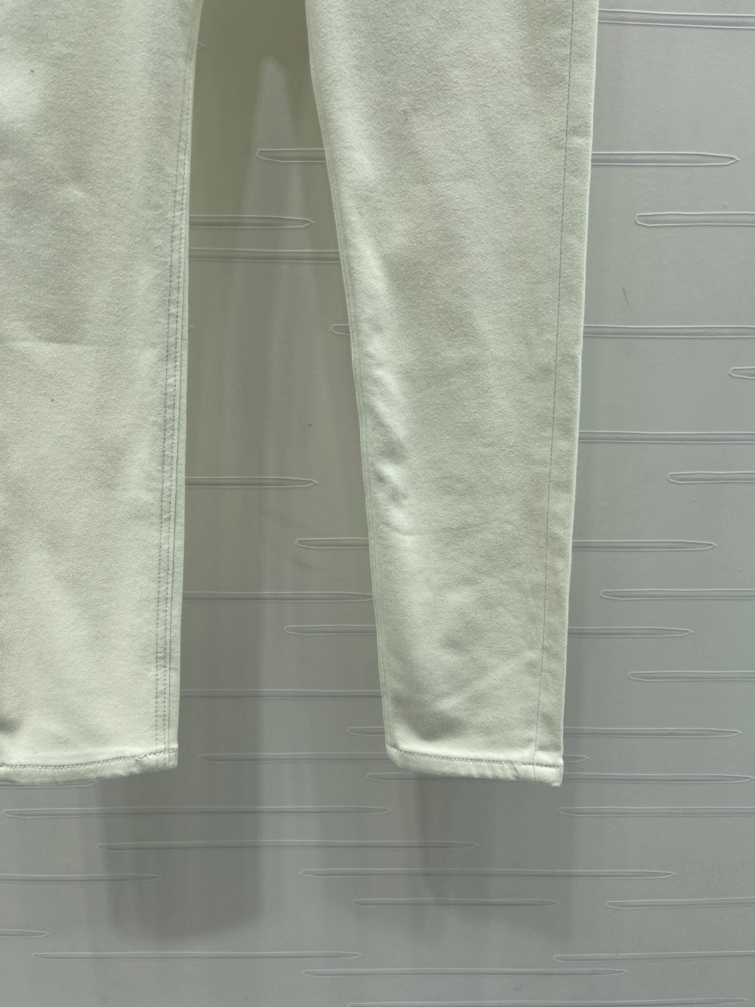 CC Slim-Fit Jeans White Pink Denim 343627
