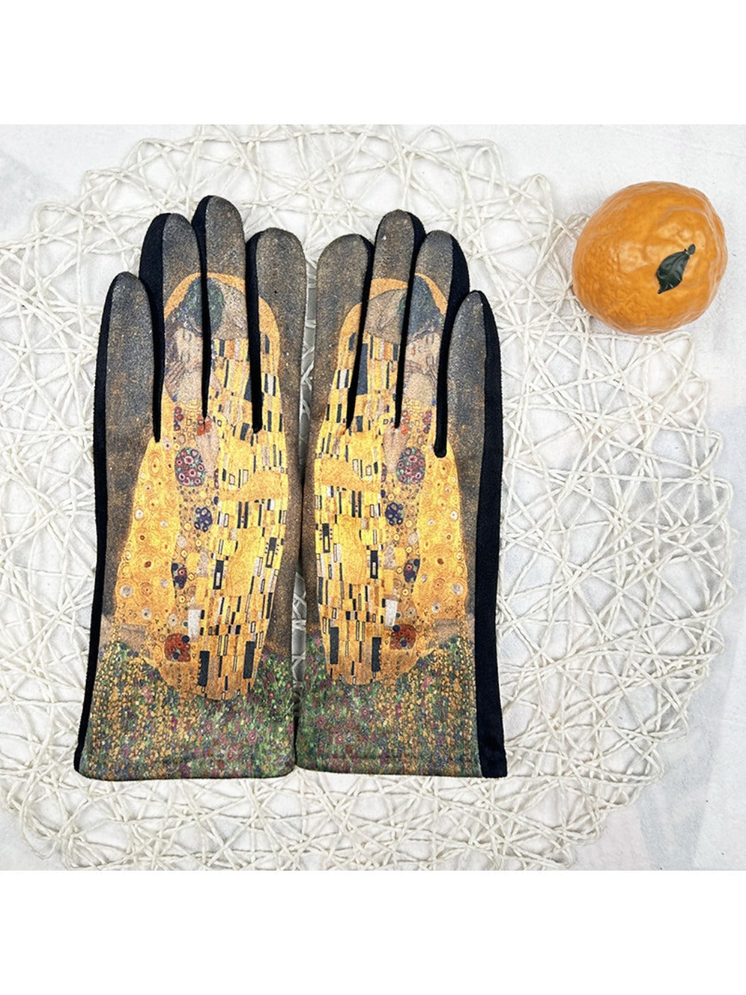 Gloving - Winter Touchscreen Gloves with Oil Painting Print