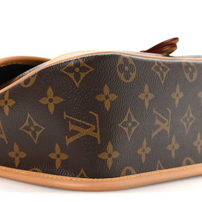 Monogram Diane Black