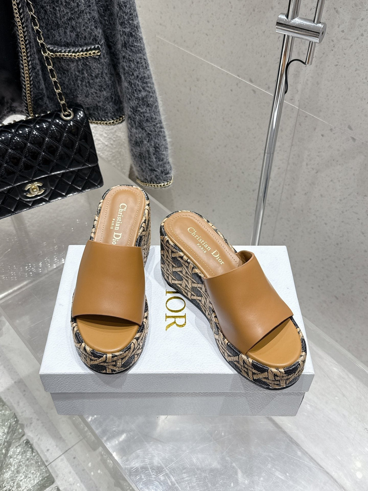 CD Attitude Wedge Sandals Beige in Cowhide 598184