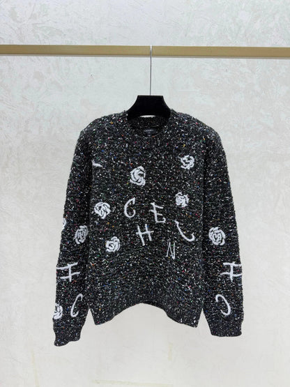 CC 26 Crew Neck Embroidered Logo Knit Sweater Wool 809408