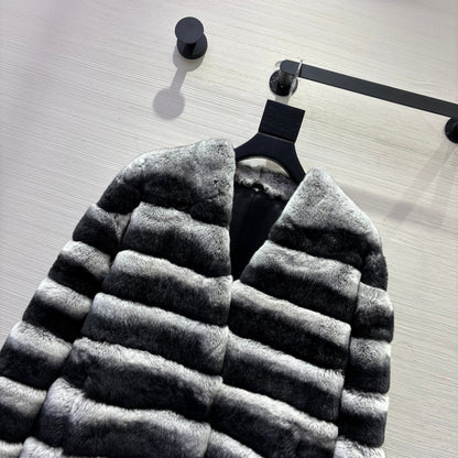 MAX MARA 25S V-NECK FUR COAT 155