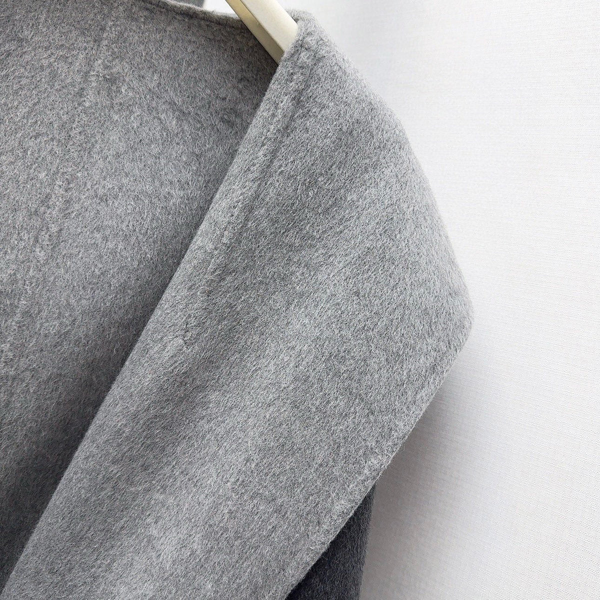 MAX MARA 25S HOODED LONG COAT 158
