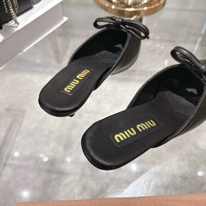 Miu 26 Pointed Toe Mule 45 Black Sheepskin 592089
