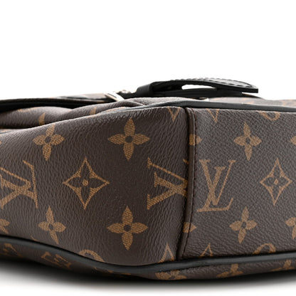 Monogram Macassar Christopher Messenger