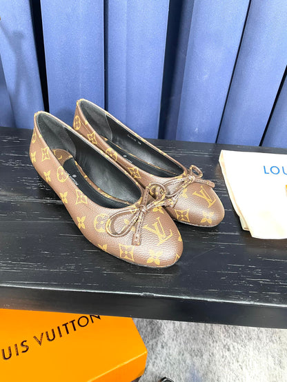 LV Butterfly Knot Black Ballet Flat Brown Monogram Sheepskin