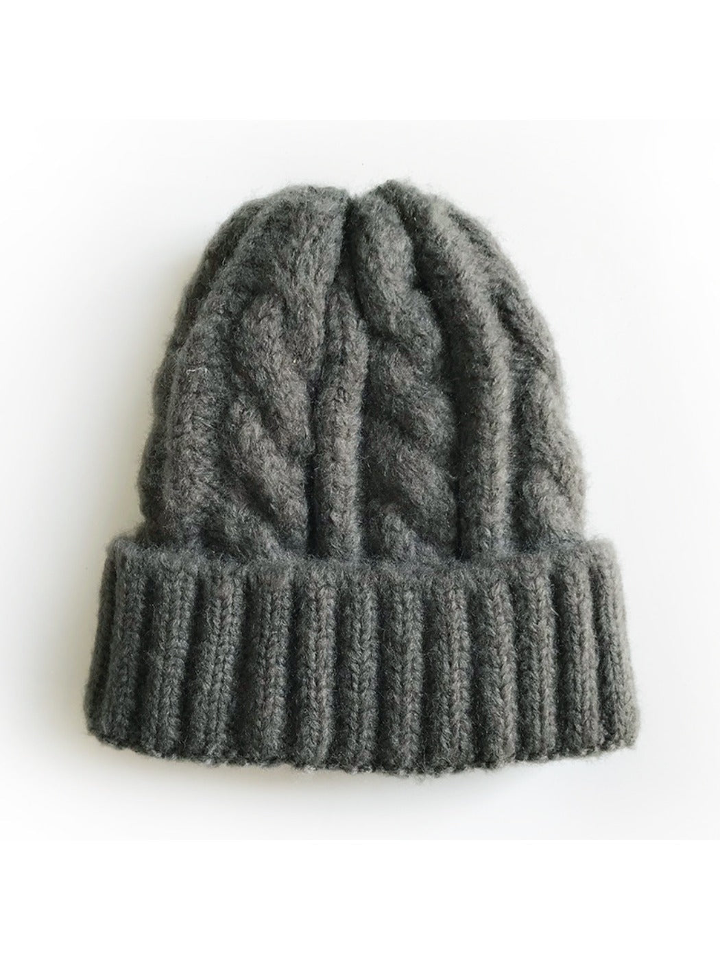 Haila - Unisex Classic Cable Knitted Beanie