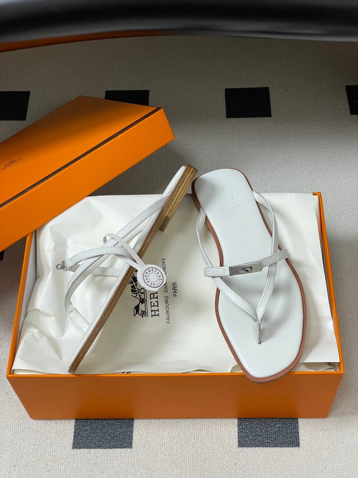 HM Miss Sandal White in Calfskin 593825