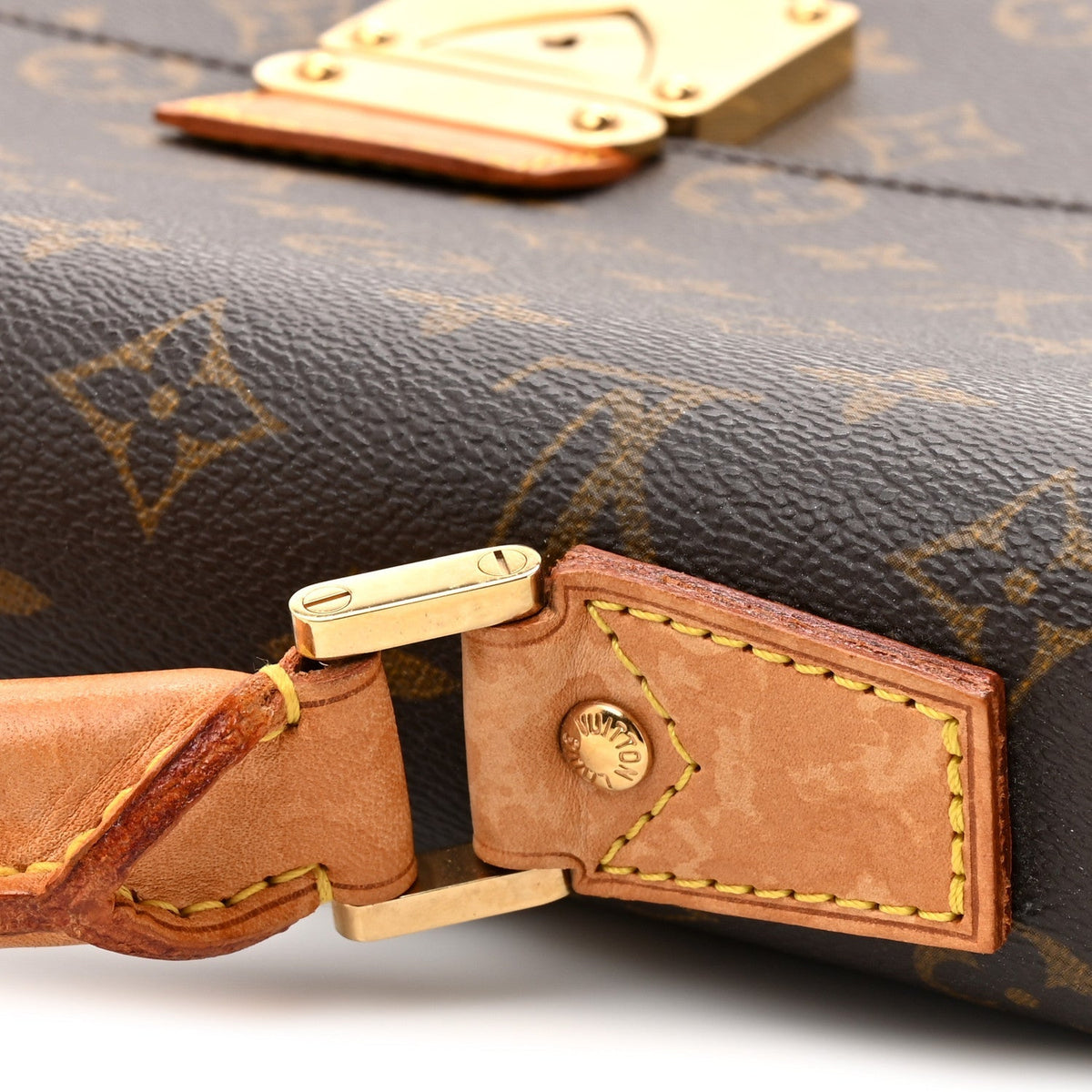 Monogram Canvas Robusto 1 Compartment Briefcase
