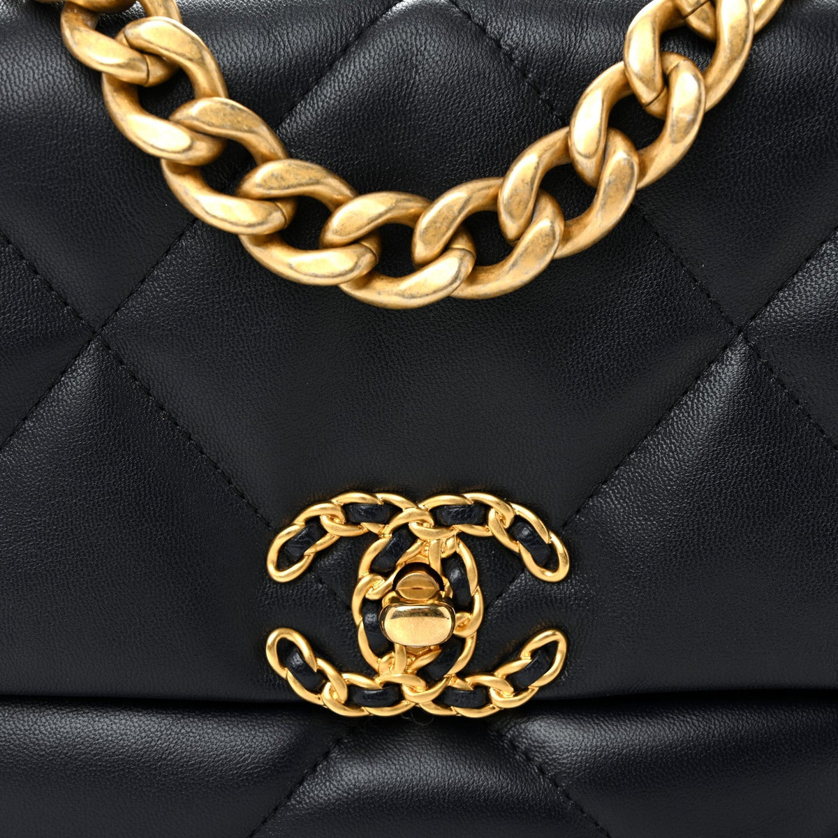 Lambskin Quilted Medium Chanel 19 Flap Navy Blue