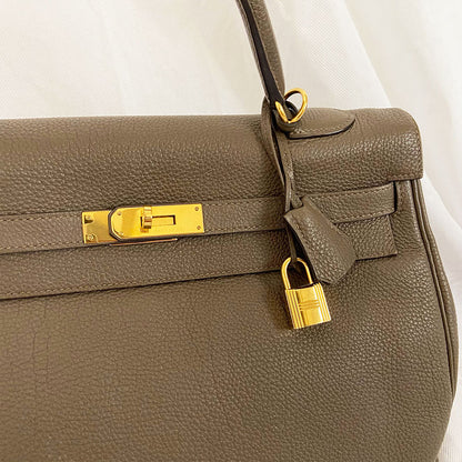 Hermès Kelly 35 Etain Togo Leather Handbag