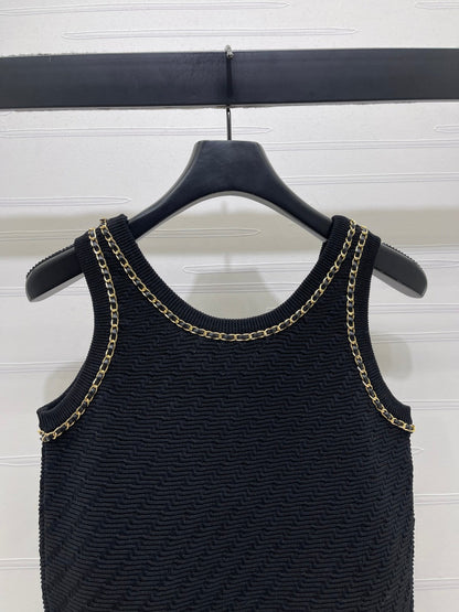CC 26 Spring/Summer Top Black Wool Yarn 343439