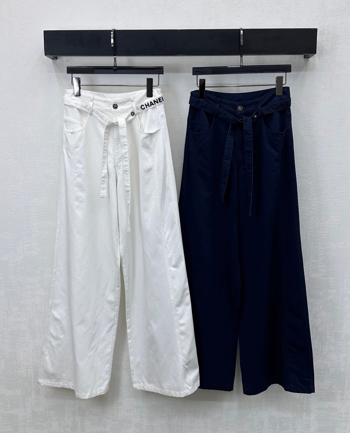 CC Wide-Leg Trousers Navy Blue Cotton Lyocell 350200