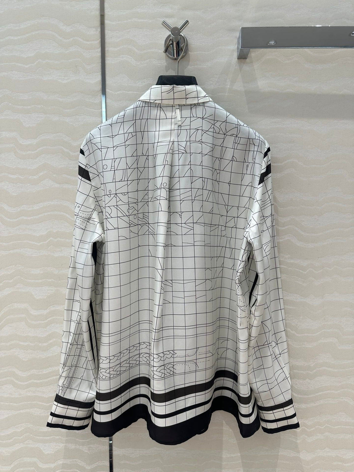 Hm 25 Coaching Deja Vu Shirt White Black Silk
