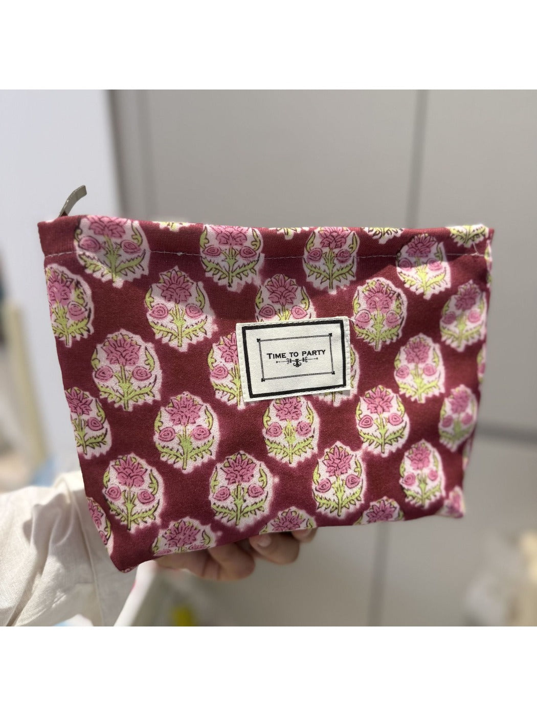 Cosbai -Vintage Canvas Travel Makeup Bag with Floral Patterns