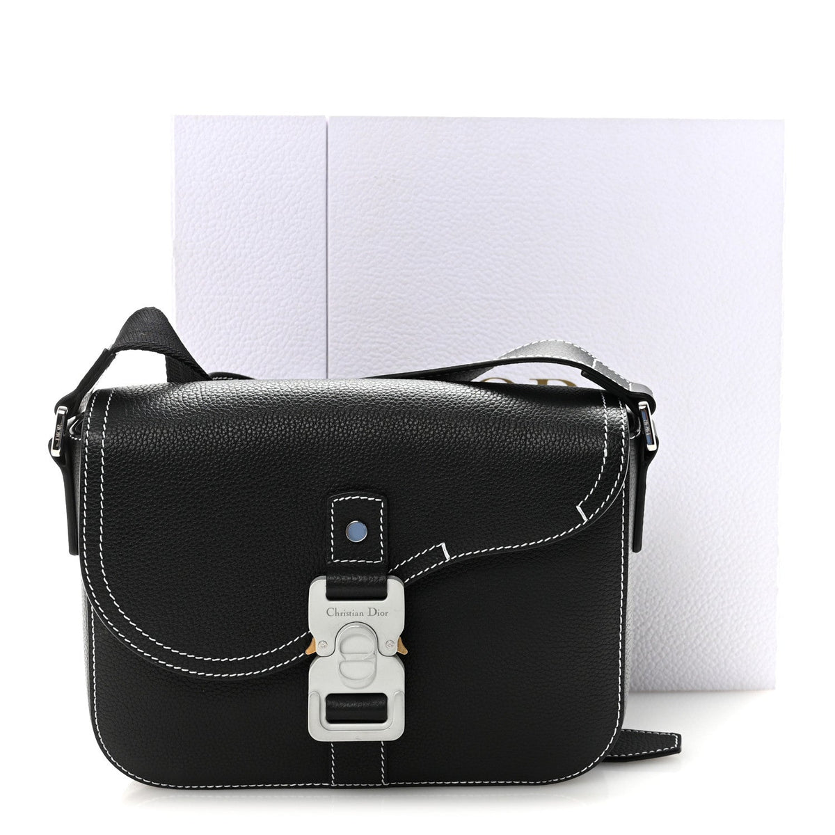 Grained Calfskin Medium Saddle Messenger Bag Black