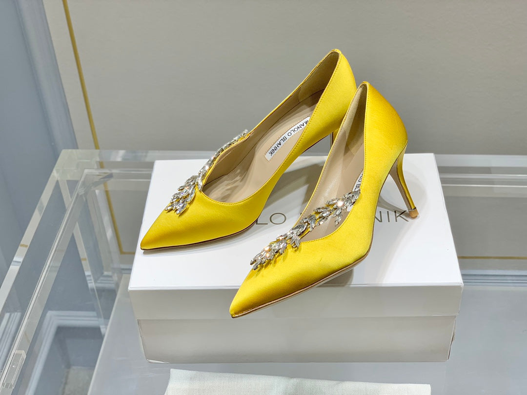 Manolo Women's Nadira Pumps 70 Yellow Satin