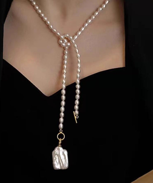 Modern White Alloy Pearl Pendant Necklace