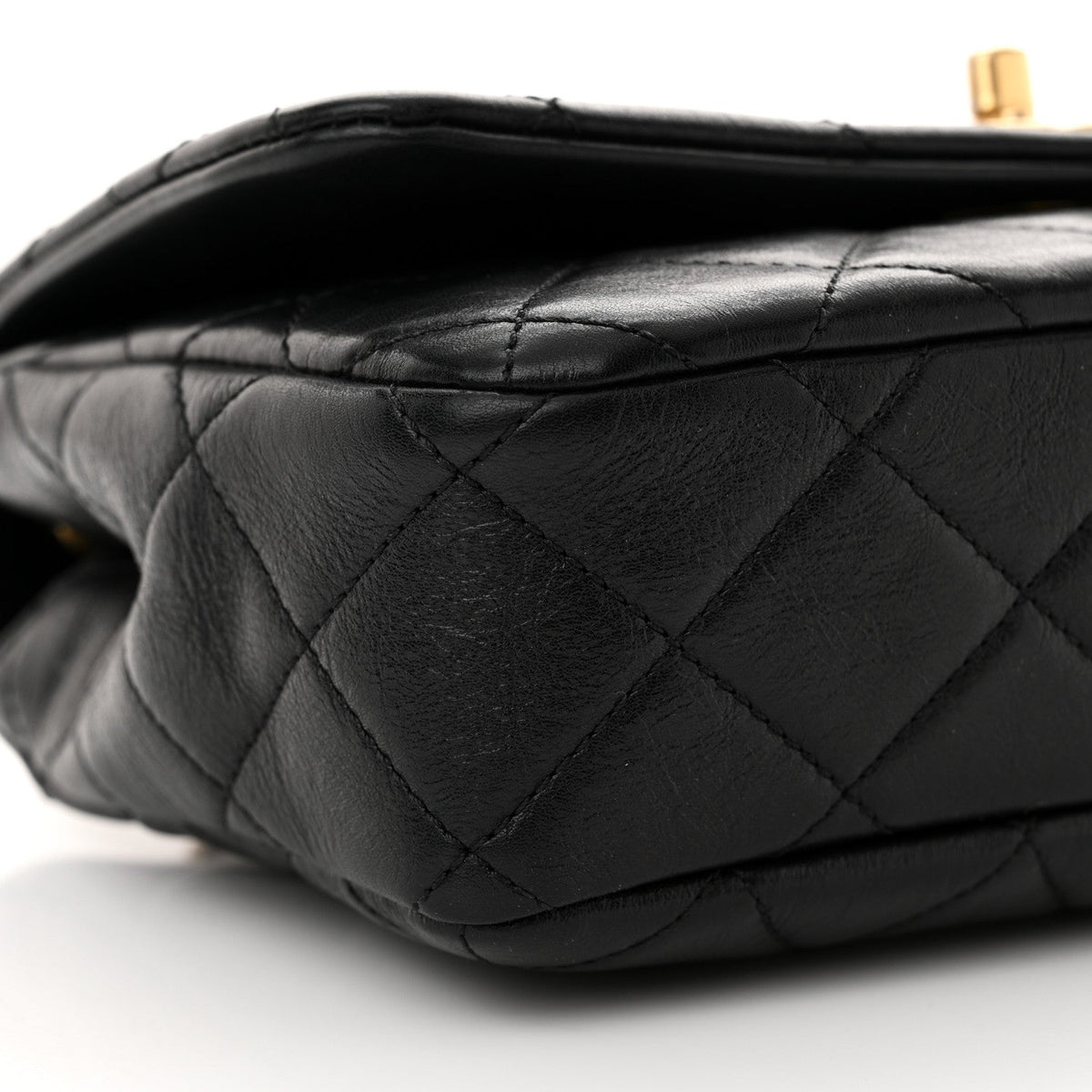 Glazed Calfskin Quilted Pearl Side Flap Black