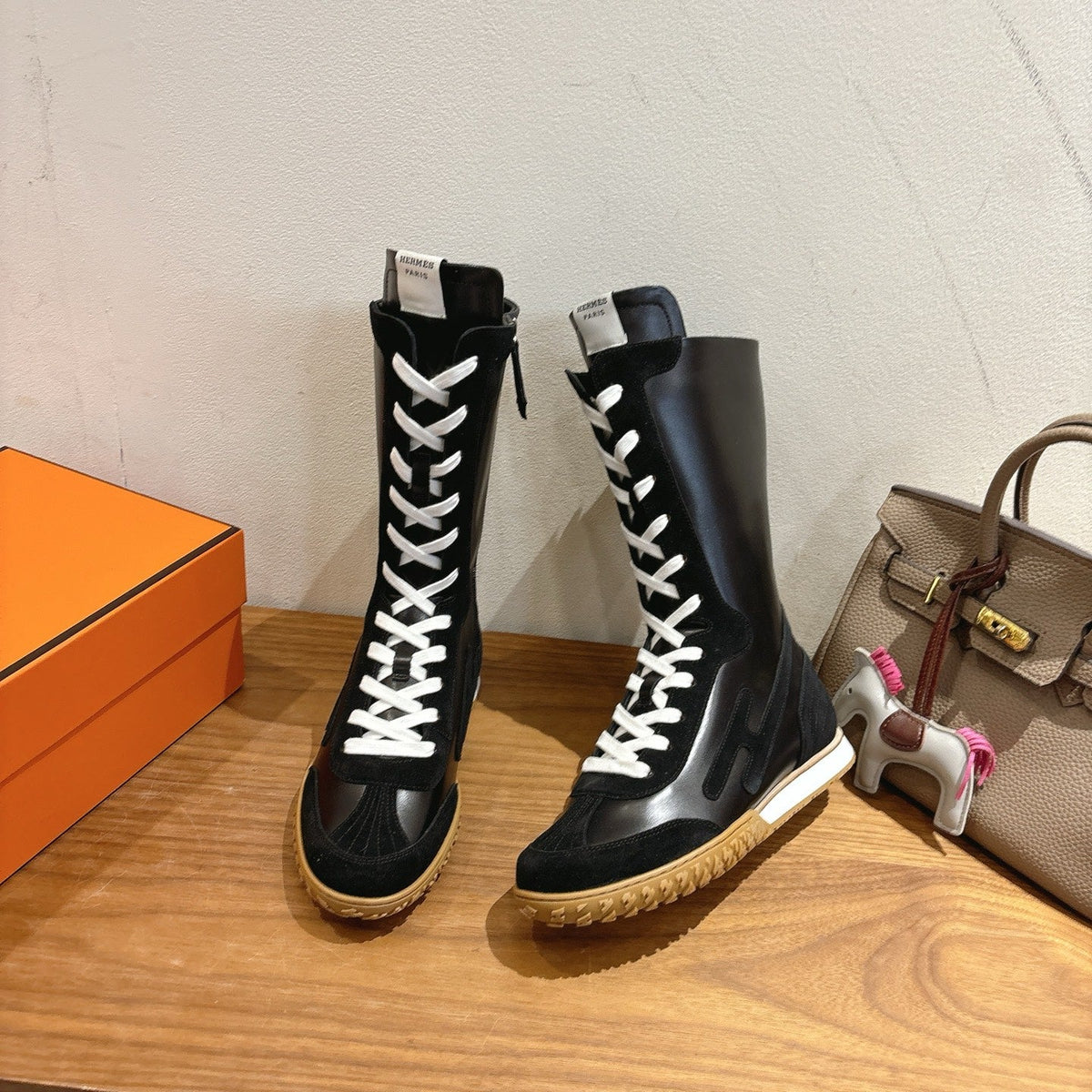 HM Lace Up Sneaker Black Suede Calfskin