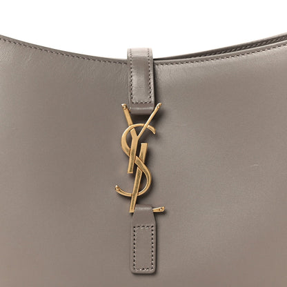 Smooth Calfskin Le 5 A 7 Hobo Greyish Brown