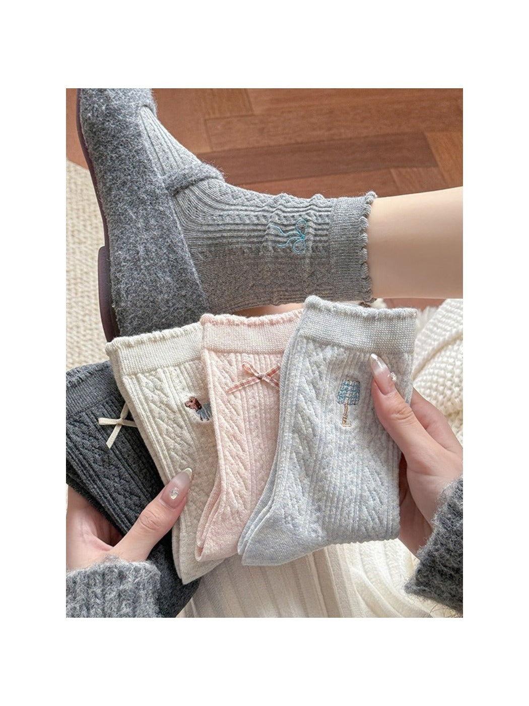 Rufia - Sweet Cozy Bow Mid-Calf Capsule Socks