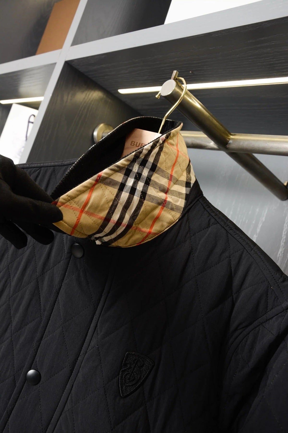 BURBERRY 25S QUILTED JACKET 235