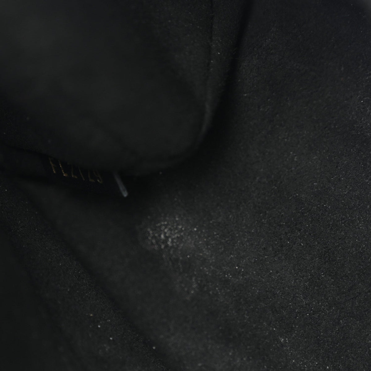 Monogram Locky BB Black