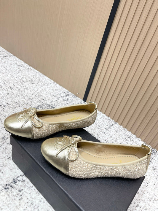 Chanel 26SS Ballet Flats Shoes Gold Metallic in Lambskin with Fabric 591396