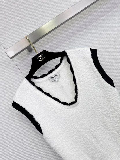 CHANEL 25S VEST DRESS 577