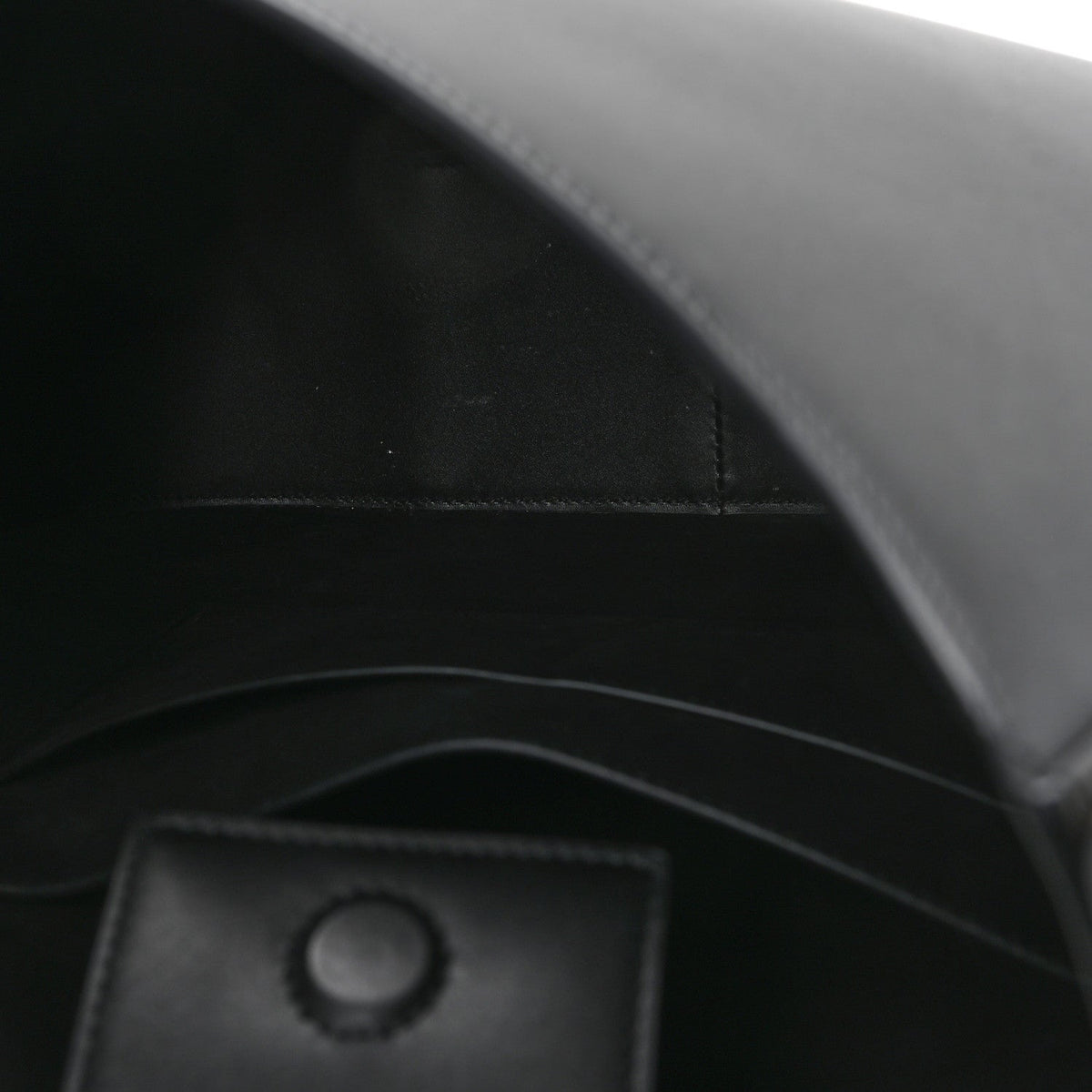 Calfskin Medium Gancio Hobo Black