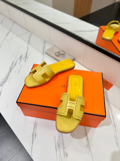 HM Oran Sandal Yellow Perforate Cowhide 294871