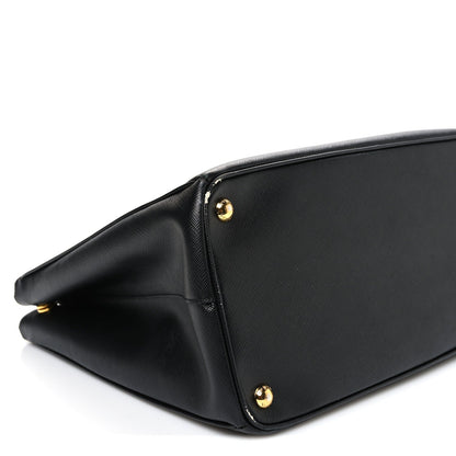 Saffiano Large Galleria Double Zip Tote Black