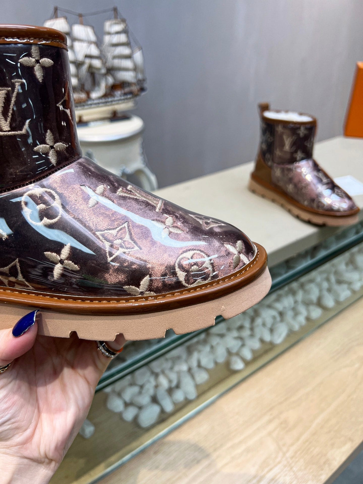 LV 25 Snow Boots Purple Monogram PVC Wool