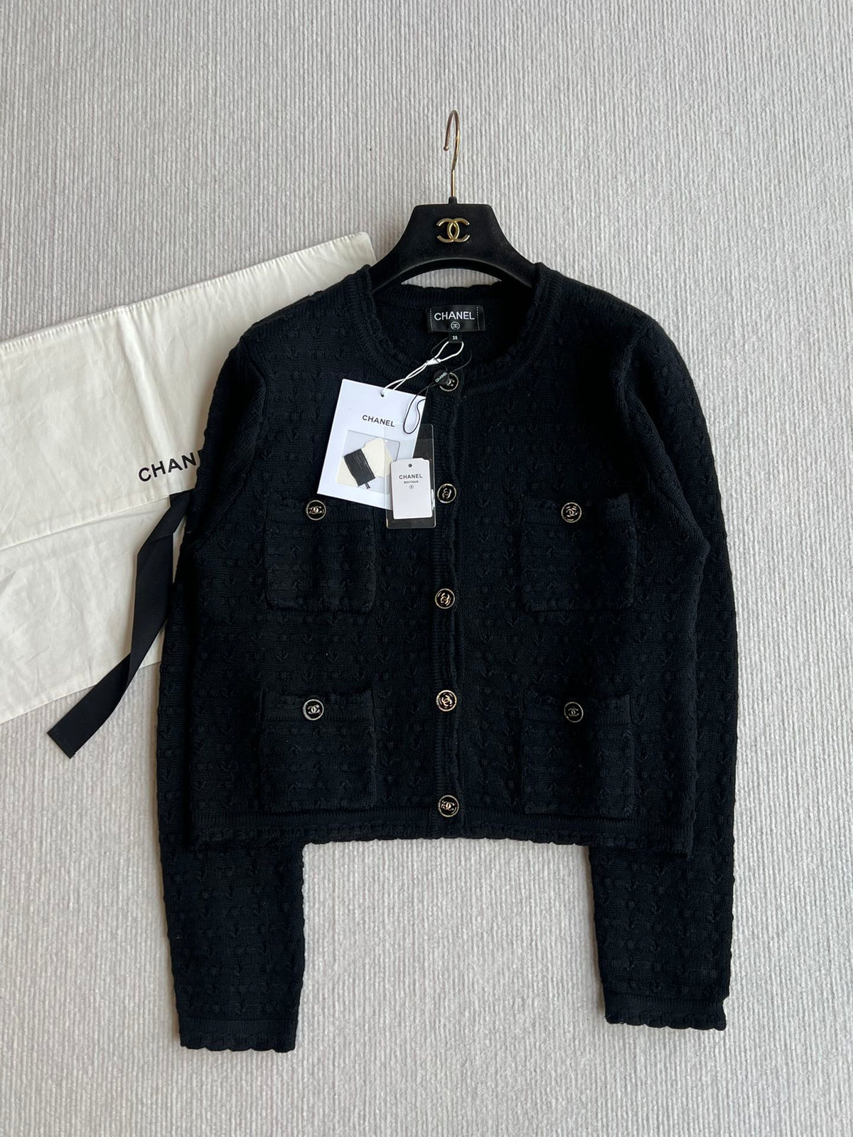 Chanel 25P Cardigan Black Cashmere 220195