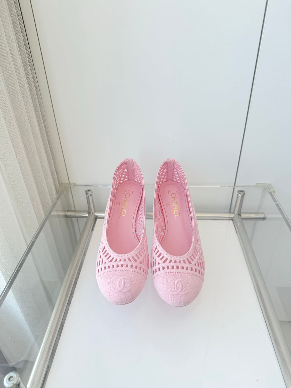 Chanel 26 Ladies 50 Ballet Flats Pink in Fabric 597341