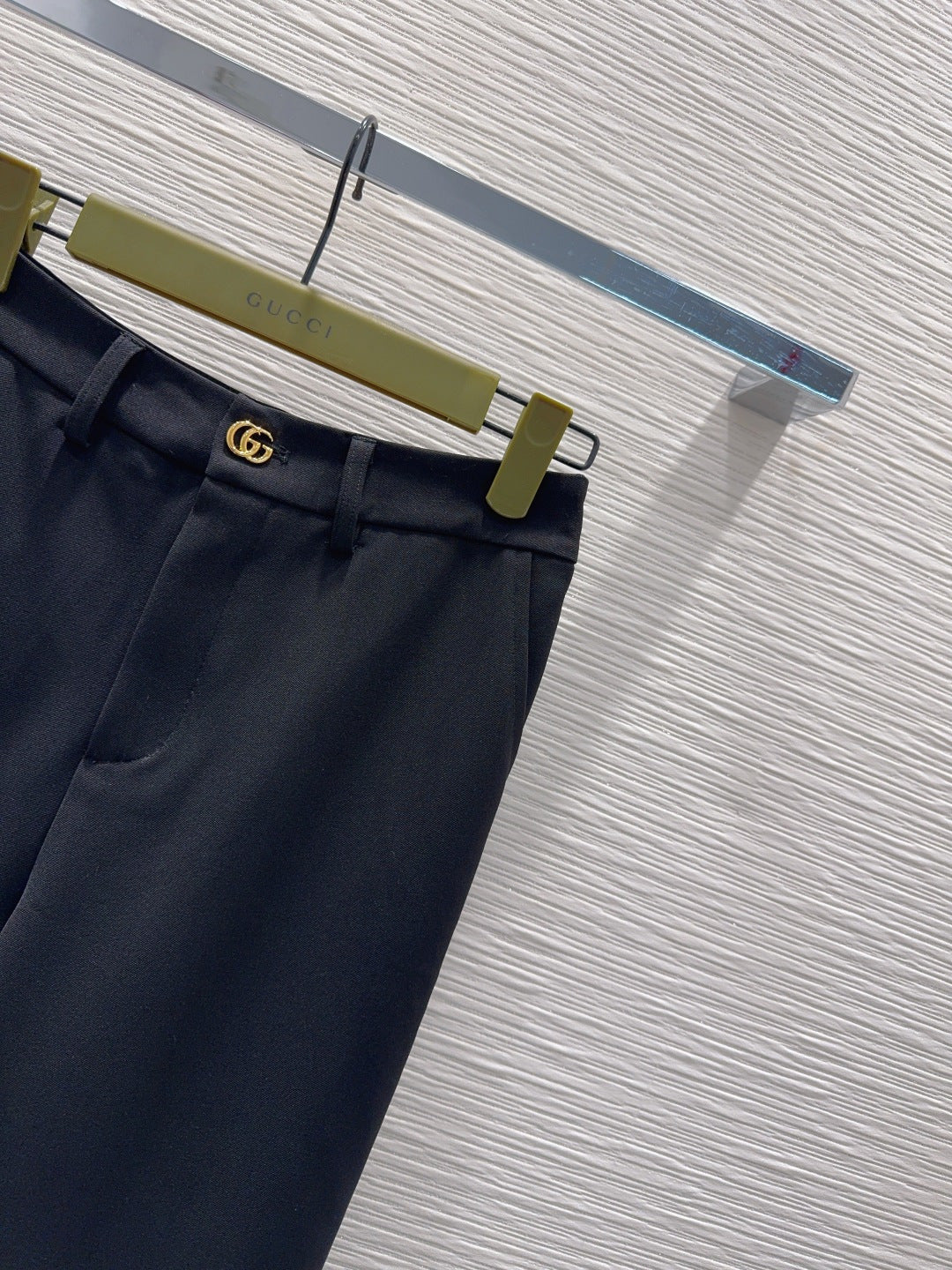 GG Crêpe Elegant Trousers With Double G Button Black Wool 346702