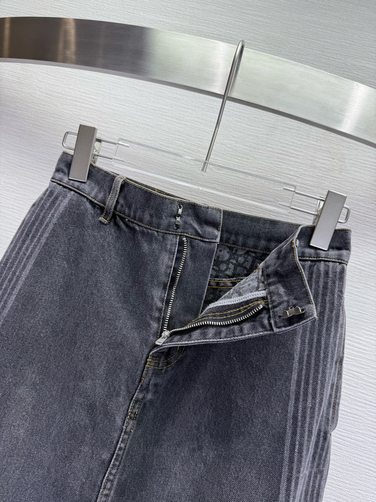CD 25SS Laser Printed Stripe Pattern Denim Skirt Dark Gray Cotton 306522