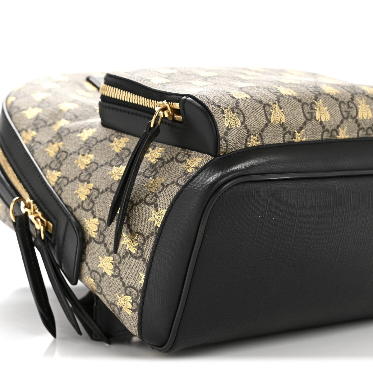 GG Supreme Monogram Bees Print Small Day Backpack Beige Oro Black