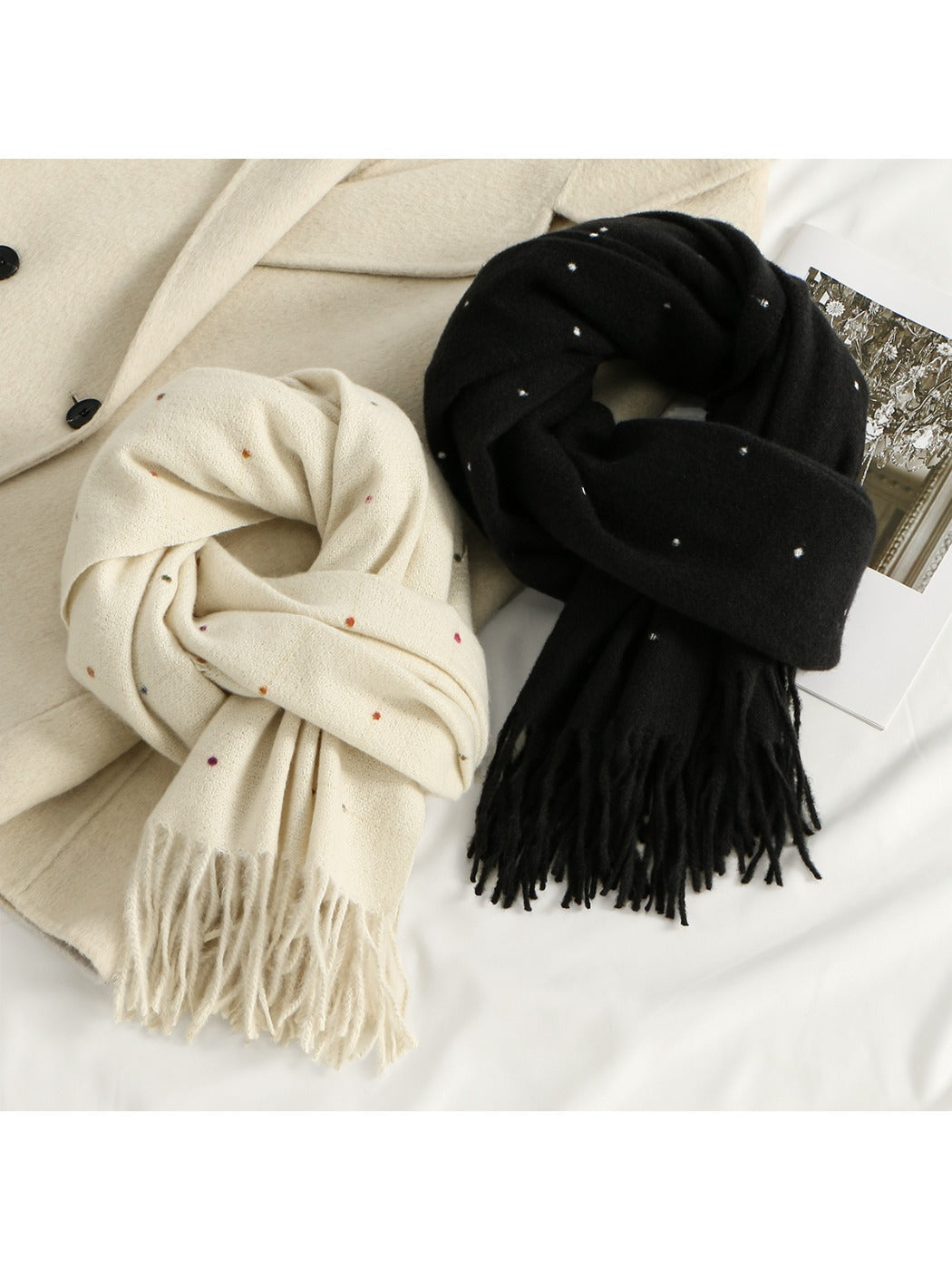 Sscarvii - Polka Dots Tassel Winter Scarf