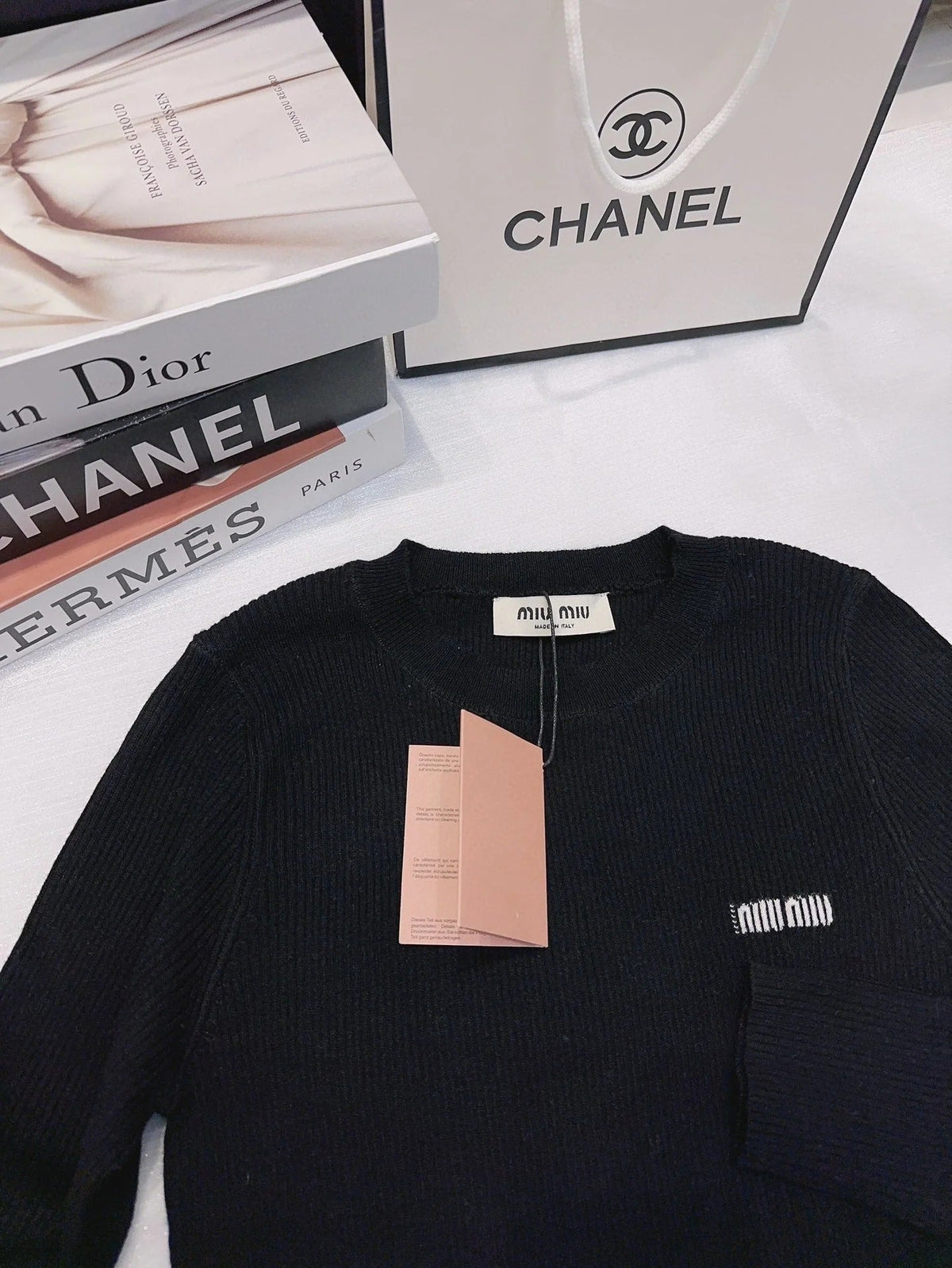 MIUMIU SWEATER STYLE 722