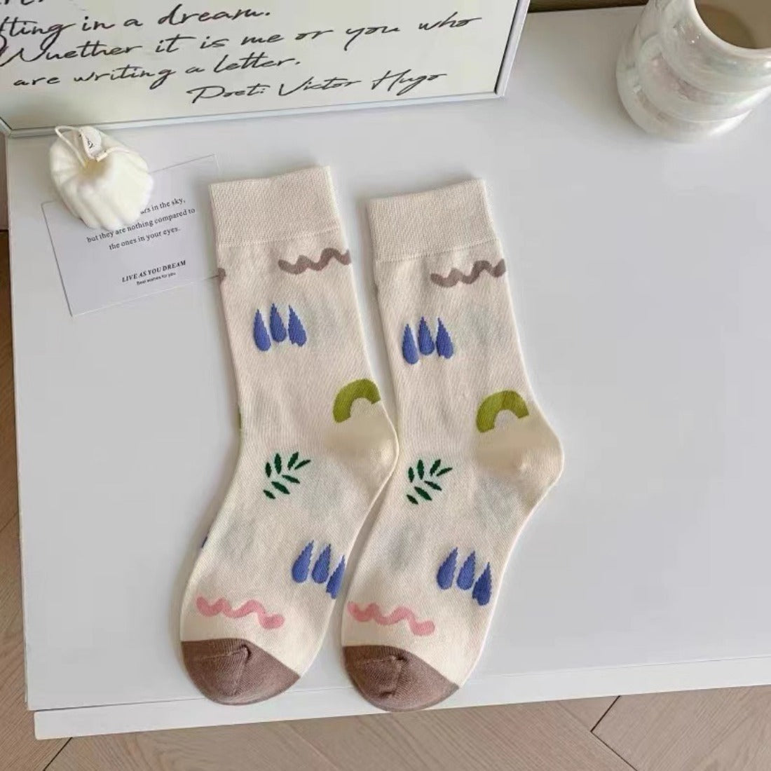 Rufia - Cute Artistic Pattern Socks
