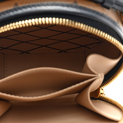 Reverse Monogram Mini Boite Chapeau