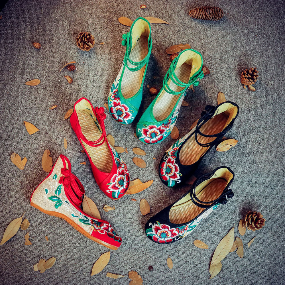 Ethnic Style Vintage Disc Buckle Embroidered Cloth Shoes Spring And Autumn Flax Round Toe Women'S Single Shoes